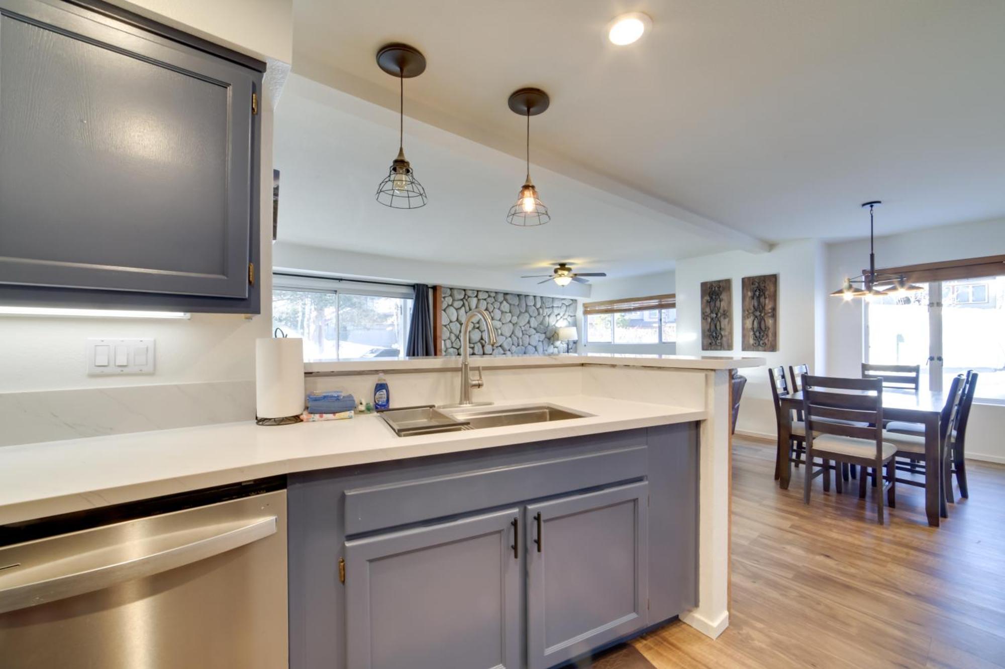 Snowcreek Resort Condo With Deck At Mammoth Mountain ماموث لاكيس المظهر الخارجي الصورة